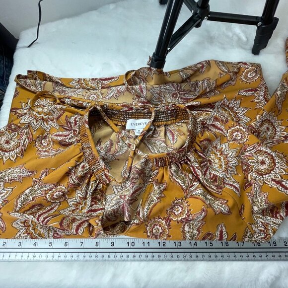 Evereve Womens Floral Print Boho Blouse M - Mustard Yellow Keyhole Neckline - Picture 7 of 9